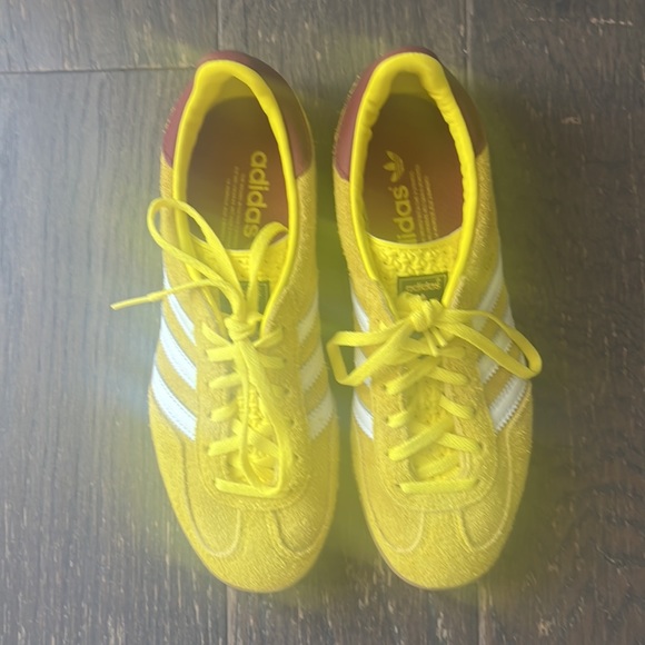 Sold out adidas Gazelle - Picture 2 of 4